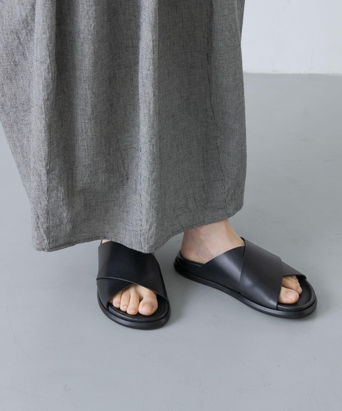 CORSO ROMA, 9 CROSS SANDAL 涼鞋