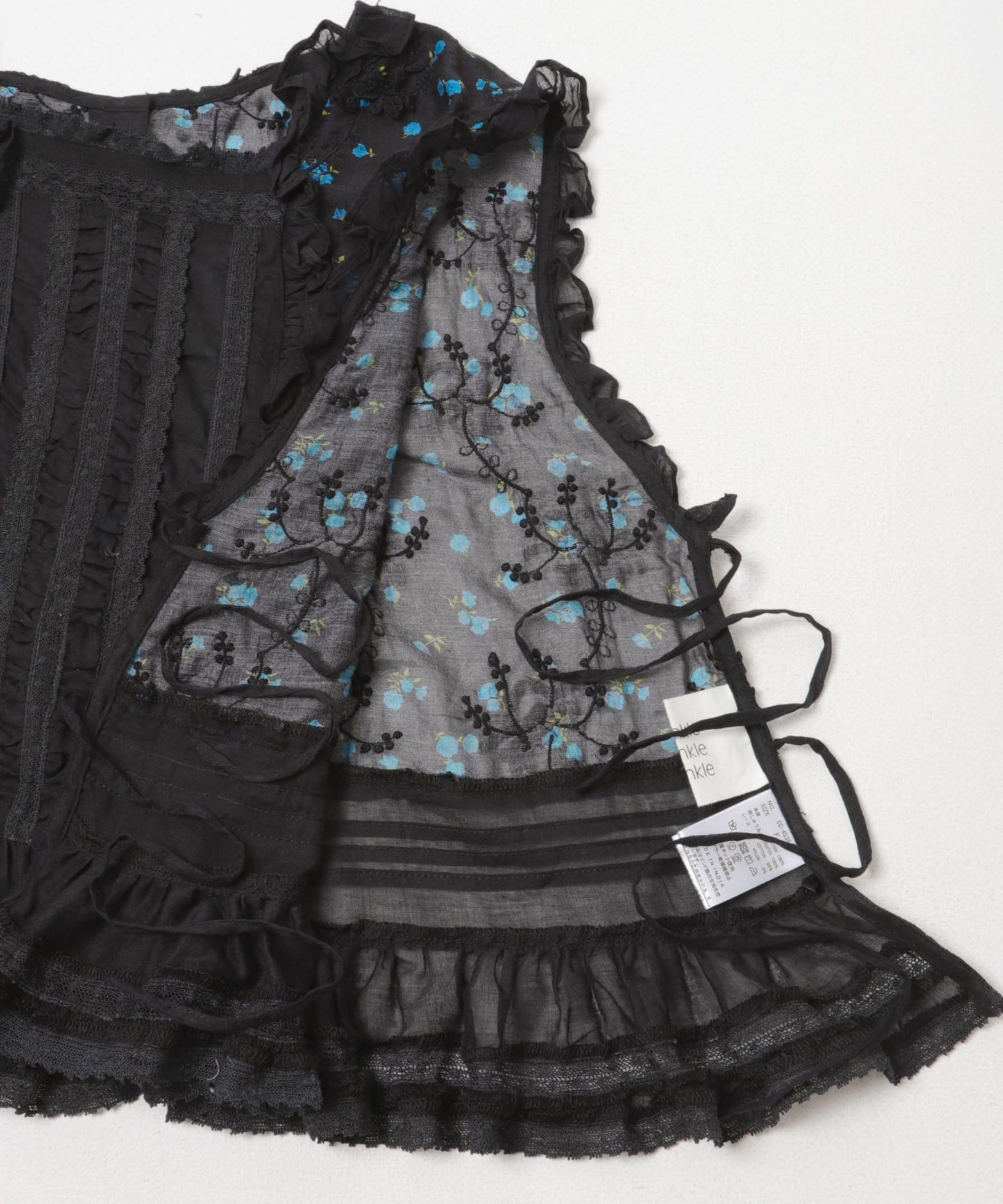 crinkle crinkle crinkle SHEER FLOWER VEST BLOUSE 上衣