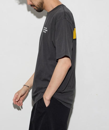 WESTERN HYDRODYNAMIC RESEARCH × フリークスストア聯名 WOBBLY WORKER 顏料染背部印花T恤