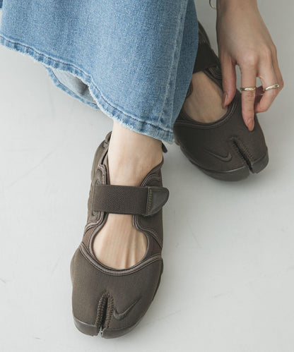 NIKE Air Rift FL 運動鞋