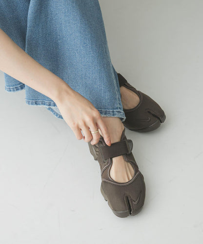 NIKE Air Rift FL 運動鞋
