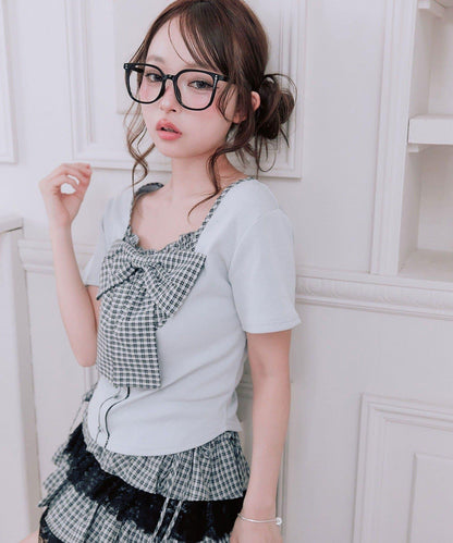 蝴蝶結裝飾上衣