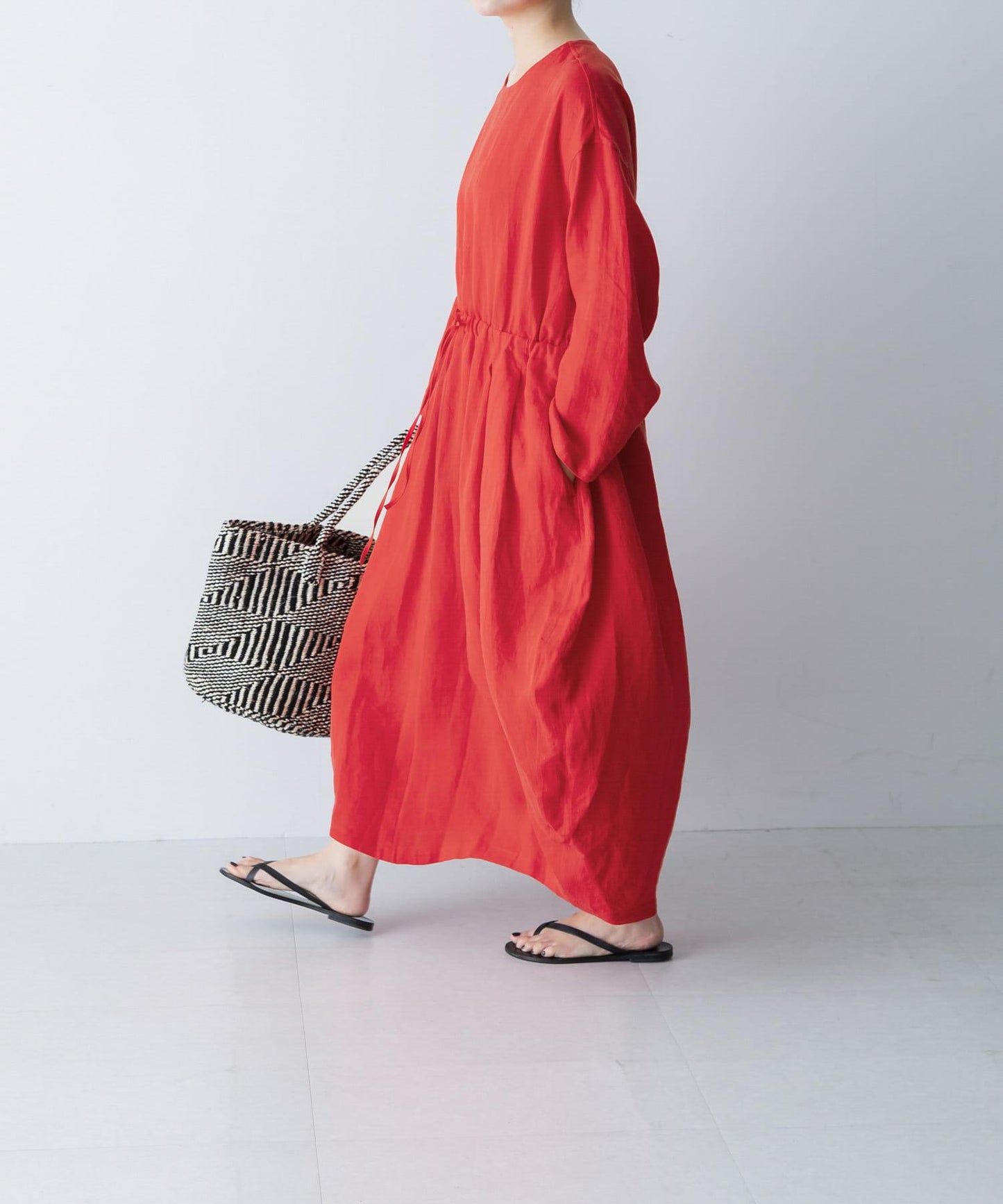 HAVERSACK 60亞麻斜紋 圓領 泡泡廓形 連衣裙