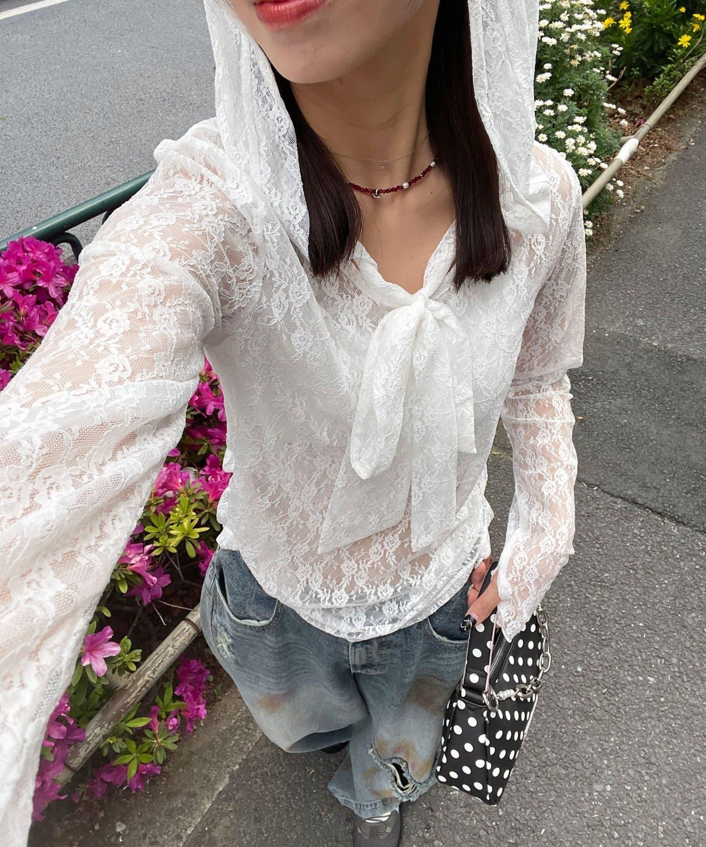 大蝴蝶結蕾絲連帽上衣