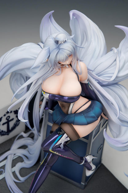 《碧藍航線》 信濃 展示盒套裝 寢待の銀輿Ver. LEDアクリル展示ケース付きスペシャル版