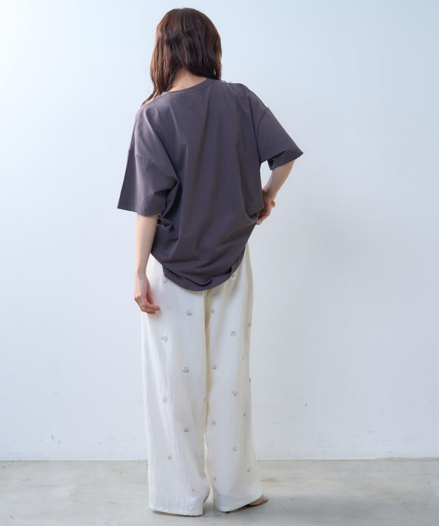 willow 亮片珠飾刺繡 休閒褲