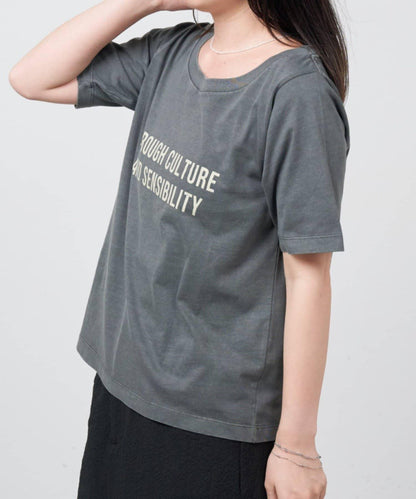 B 哥特字信息Logo設計 TEE T恤