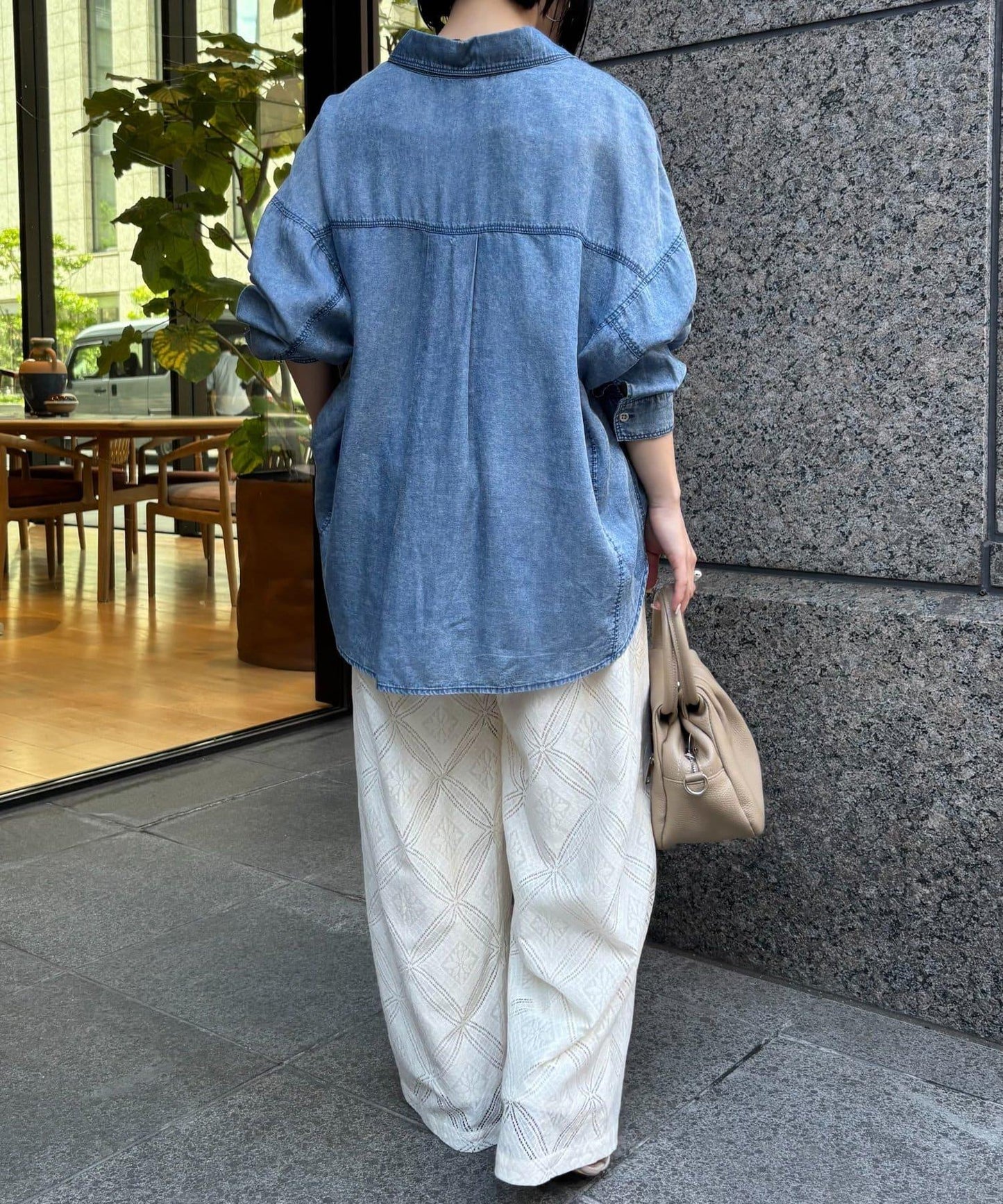 拼接風蕾絲褲子