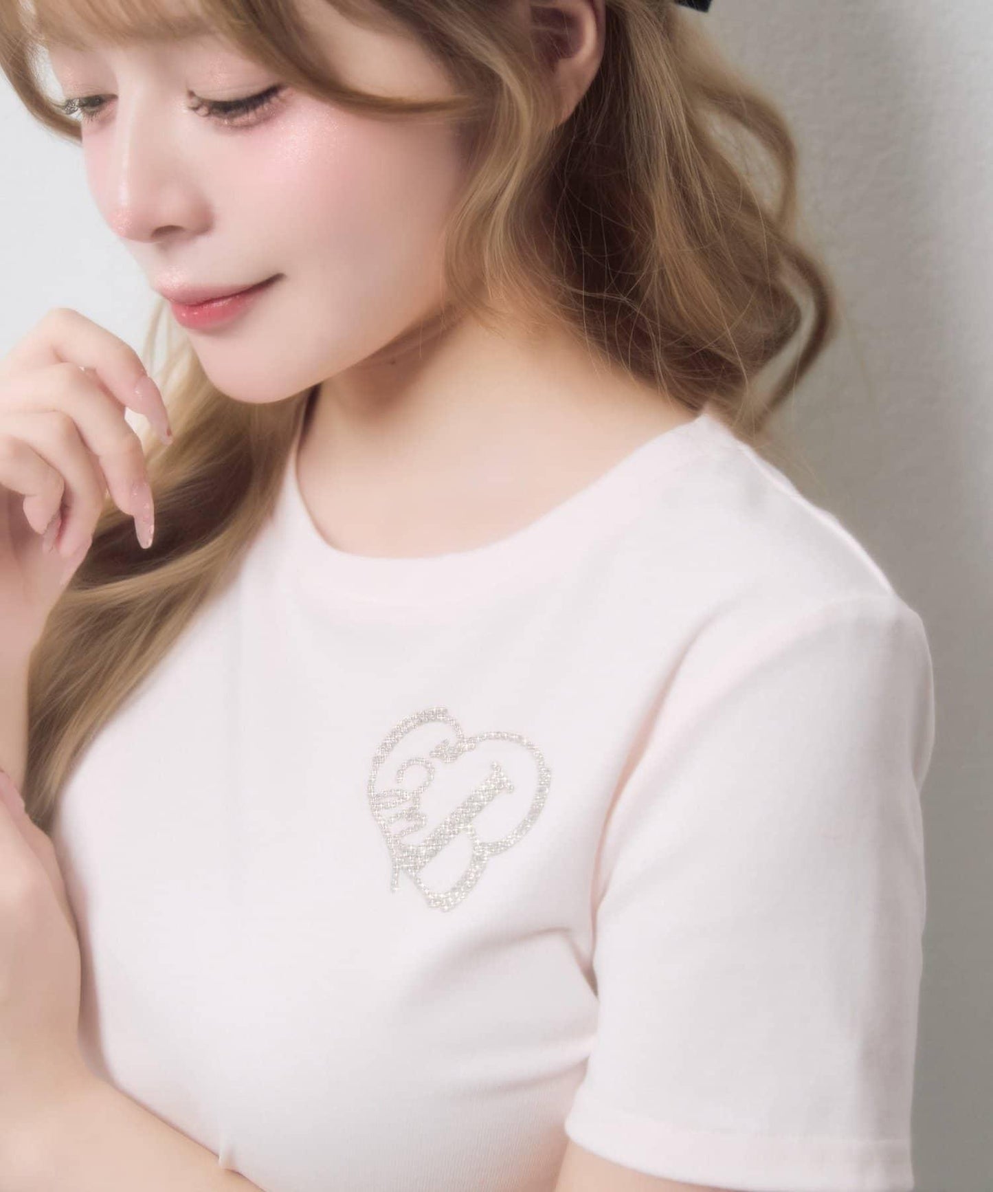 Belle Charme 閃粉logo短款T恤