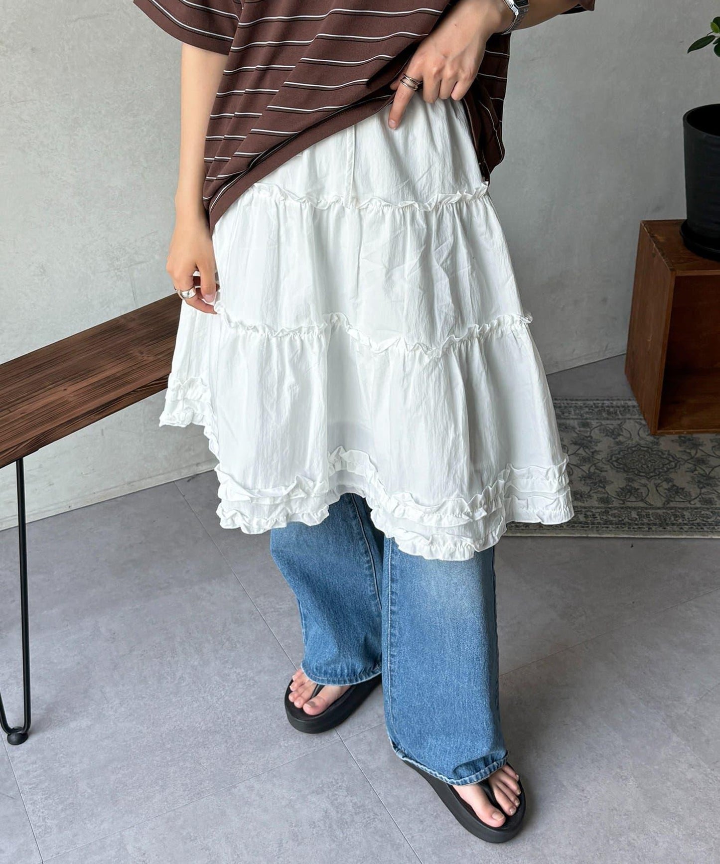 荷葉邊中長半身裙
