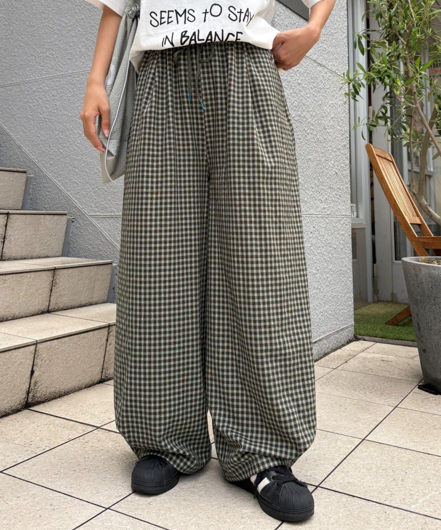 UNISEX 弧形版型 格紋 休閒褲