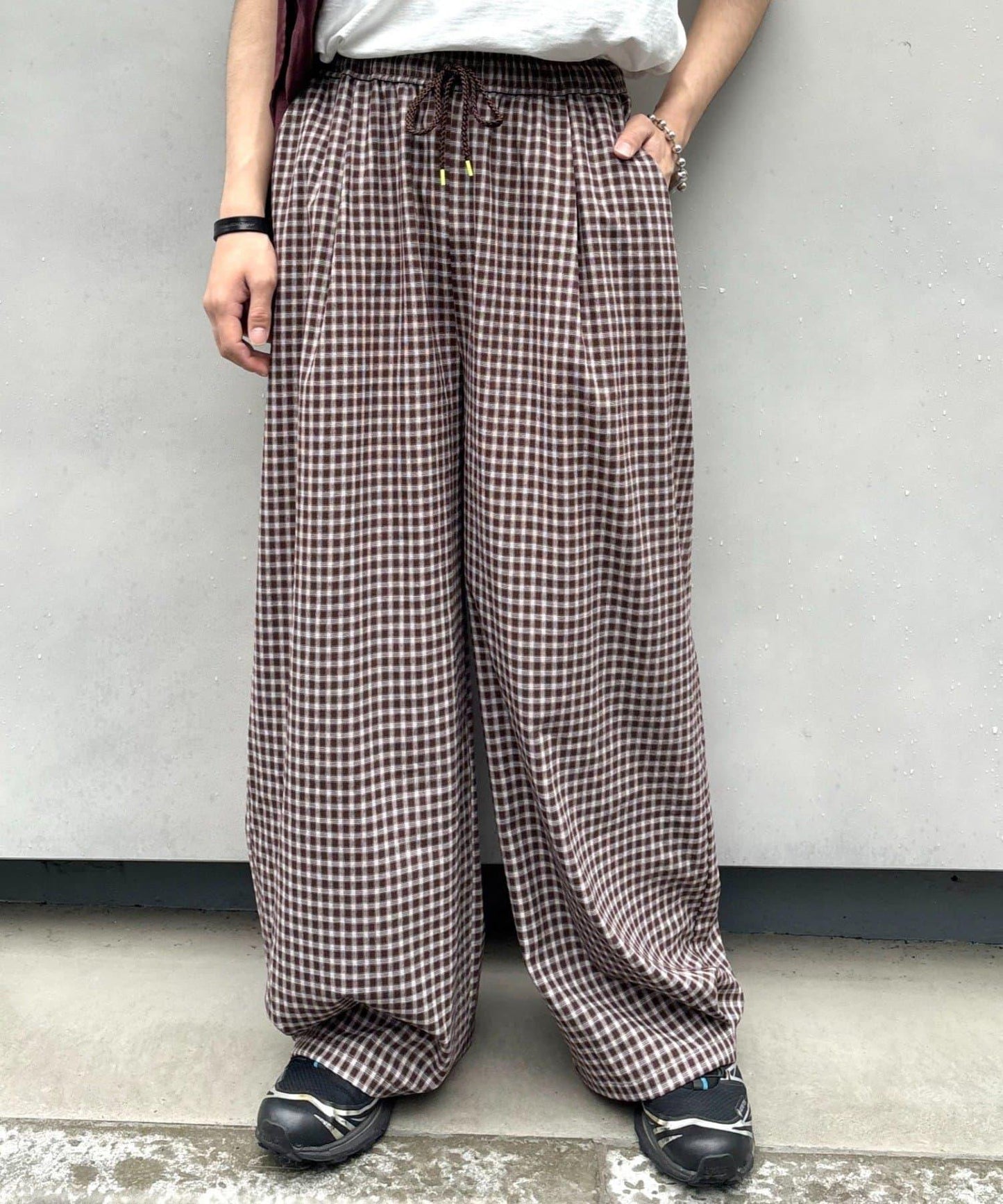 UNISEX 弧形版型 格紋 休閒褲