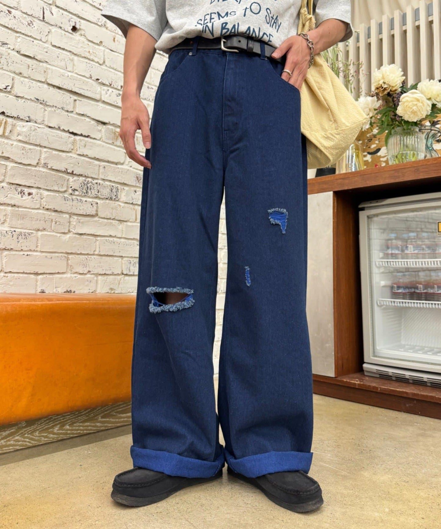 UNISEX 輕磅彩色卷邊破壞做舊牛仔褲