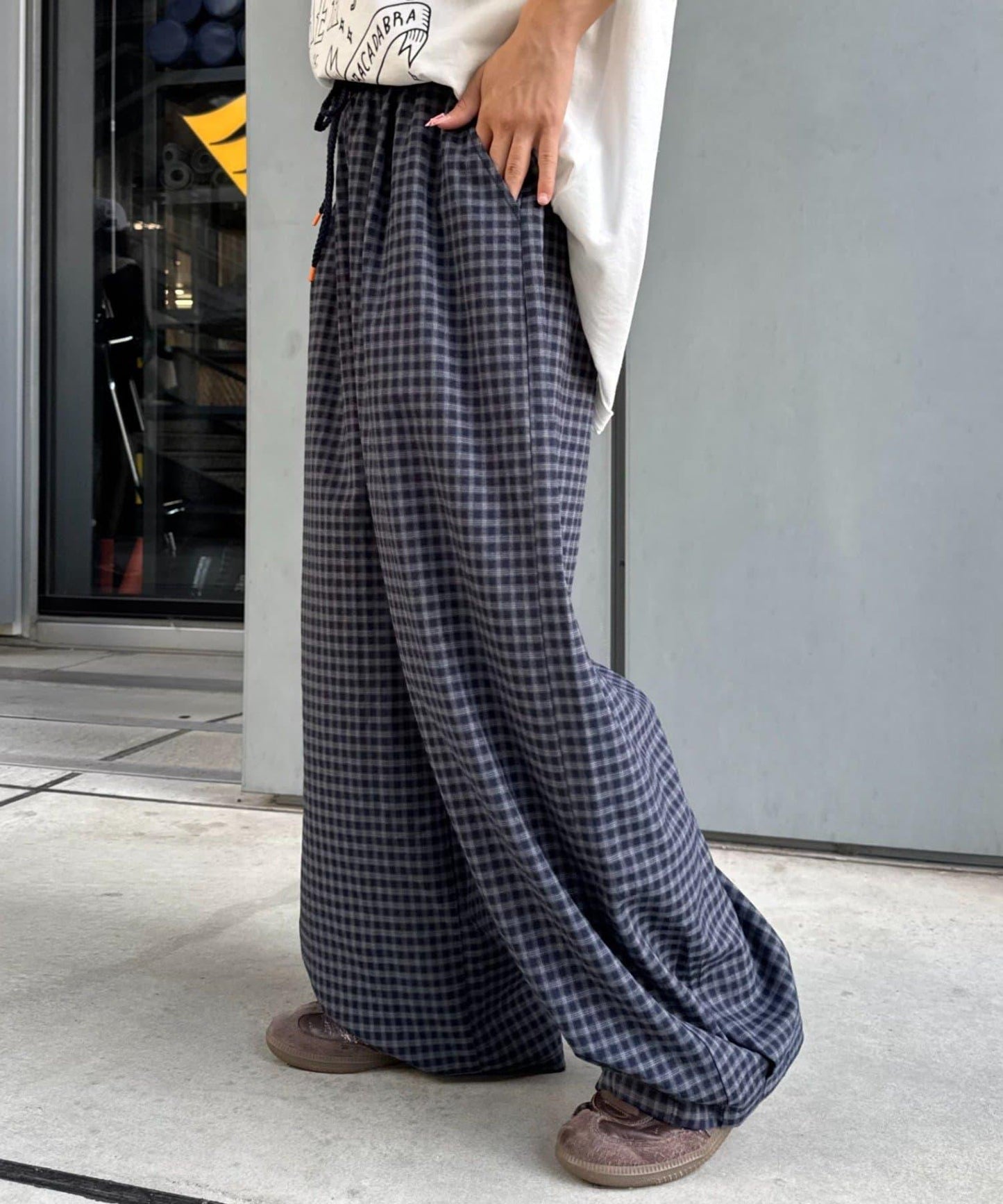 UNISEX 弧形版型 格紋 休閒褲