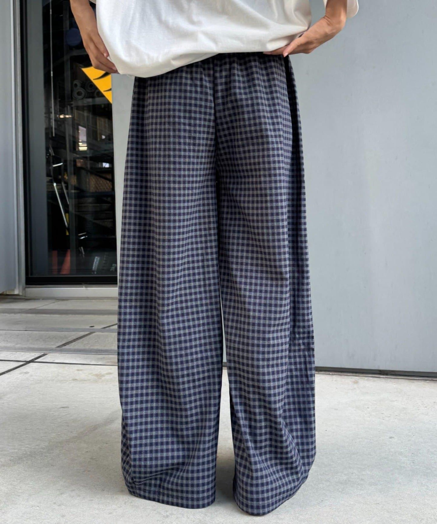 UNISEX 弧形版型 格紋 休閒褲