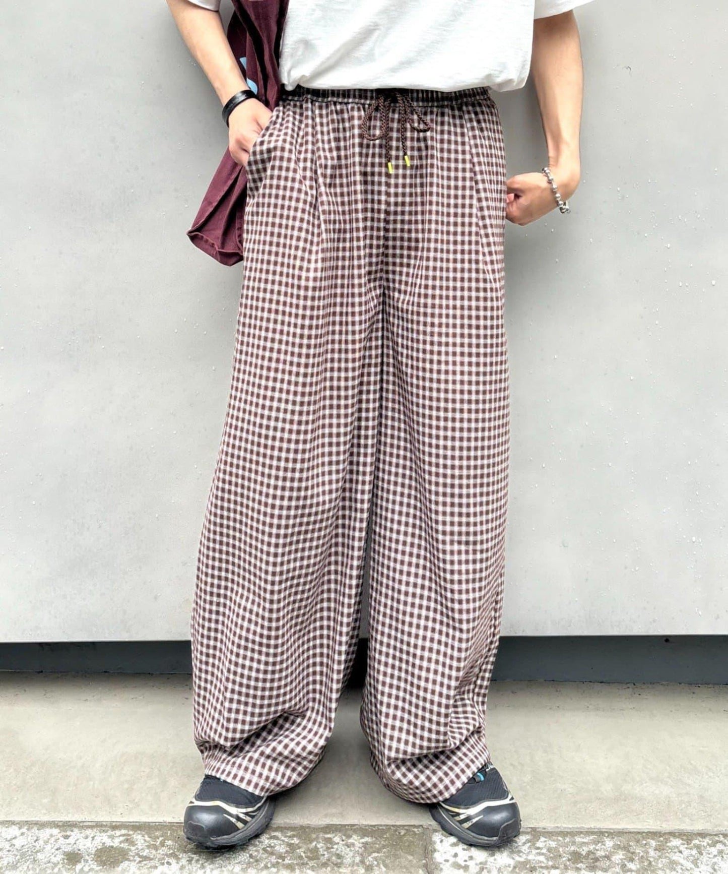 UNISEX 弧形版型 格紋 休閒褲