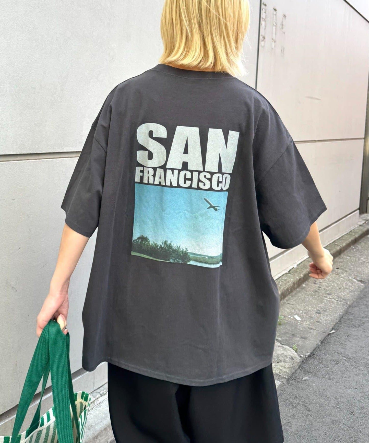 中性款 寫真Logo圖案 短袖T恤