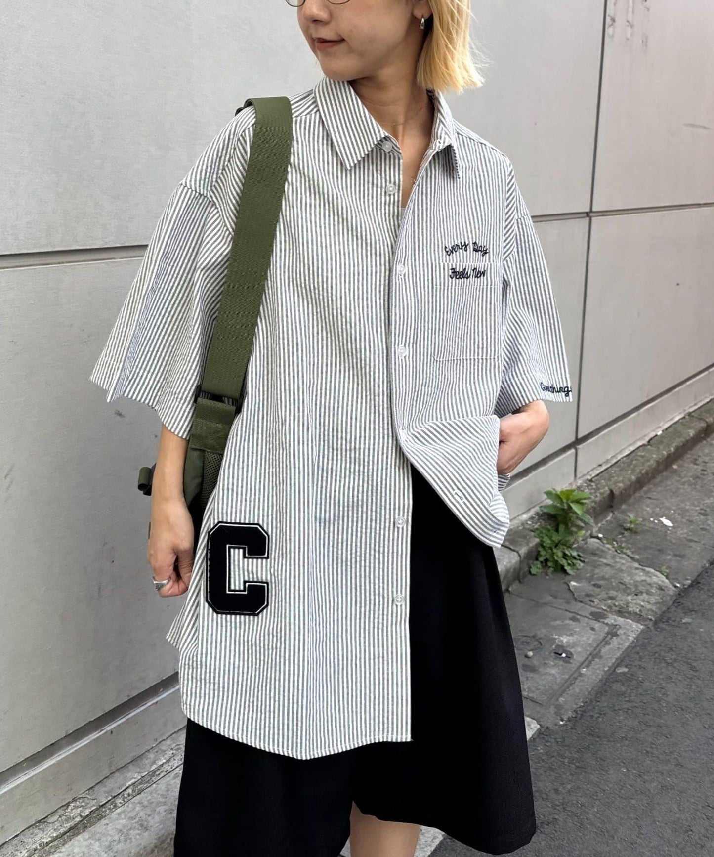 條紋刺繡 寬鬆 襯衫
