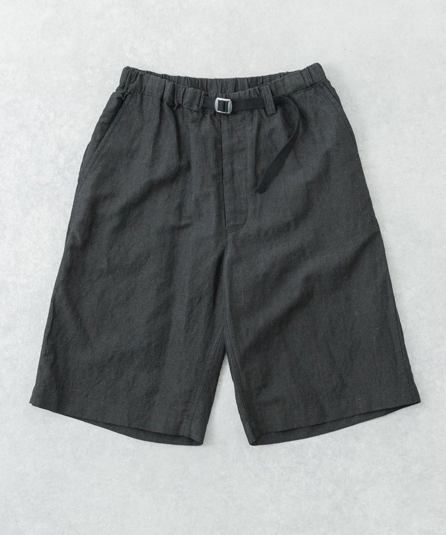 new basic WOOL LINEN SHORT PANTS 短褲