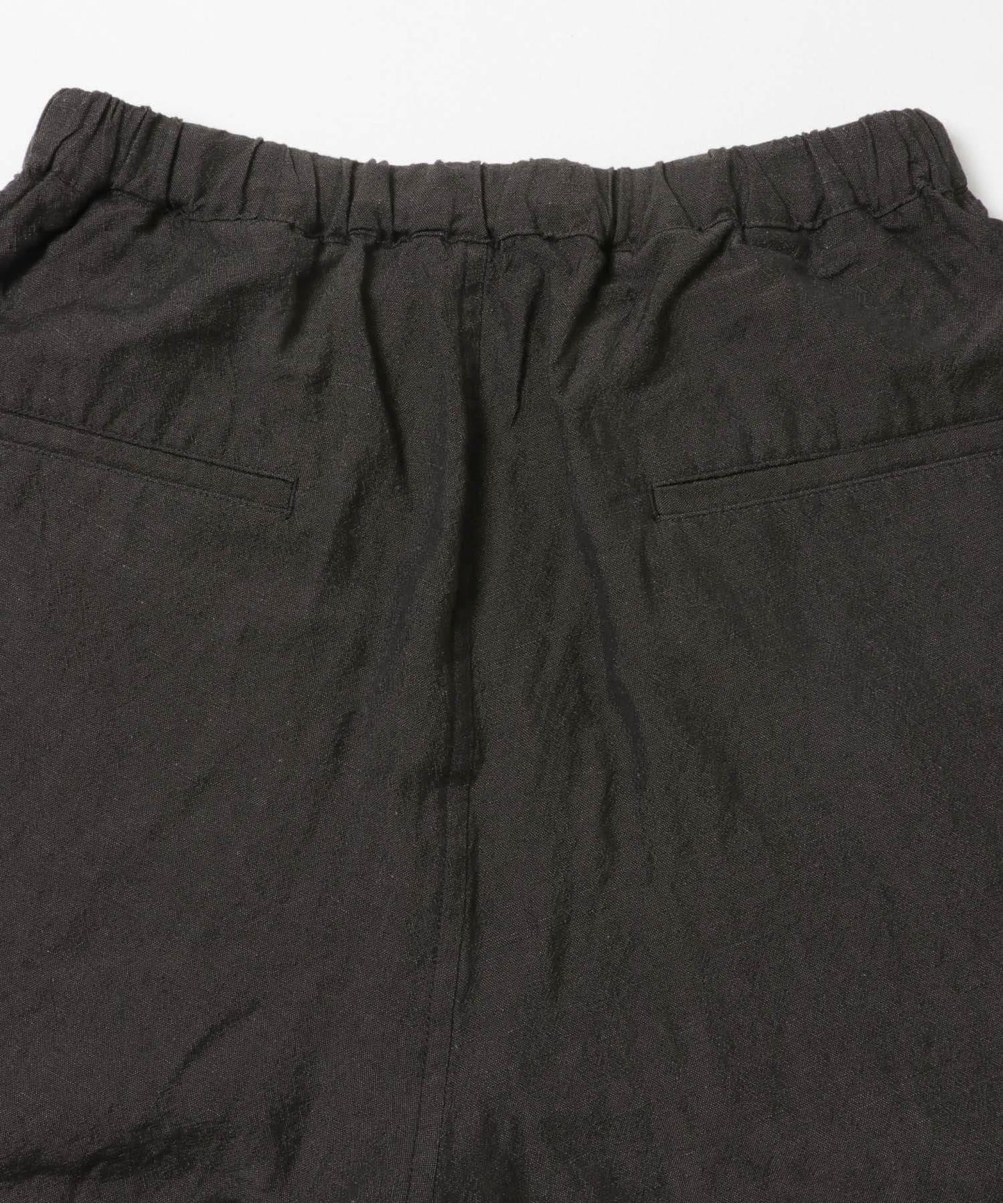 new basic WOOL LINEN SHORT PANTS 短褲