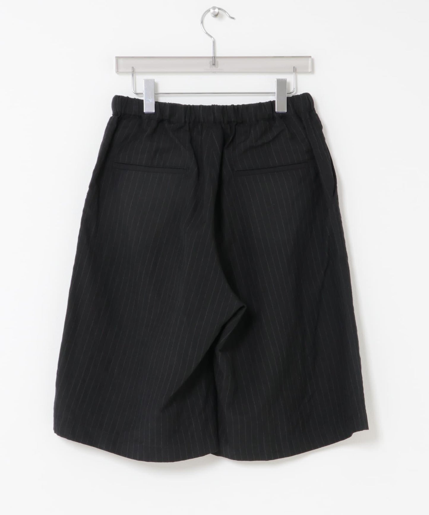 new basic WOOL LINEN SHORT PANTS 短褲