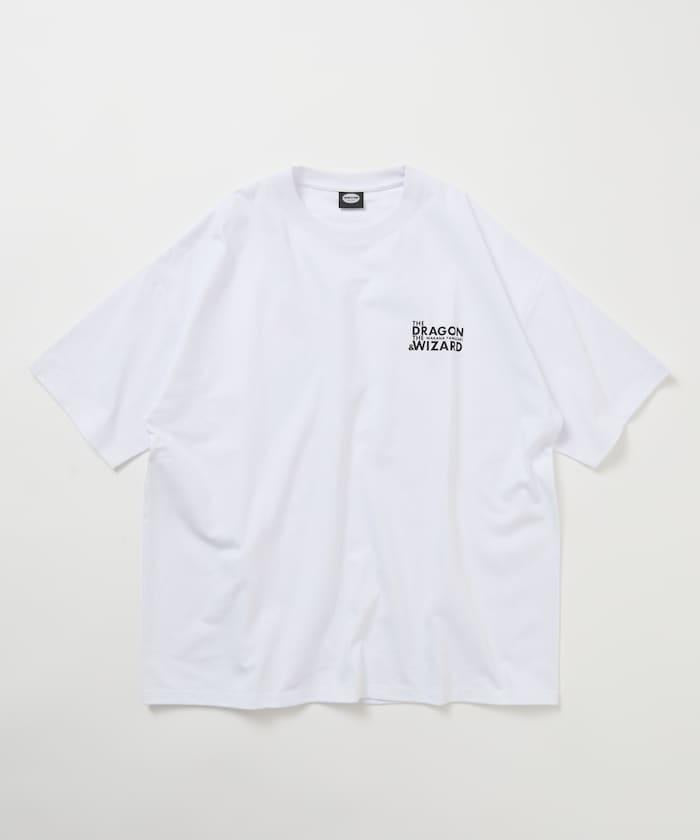 Wakana Yamazaki×FREAK'S STORE THE DRAGON & WIZARD 背面印花 圓領 T恤