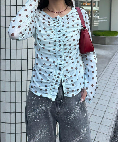 前褶皺波點透紗網上衣