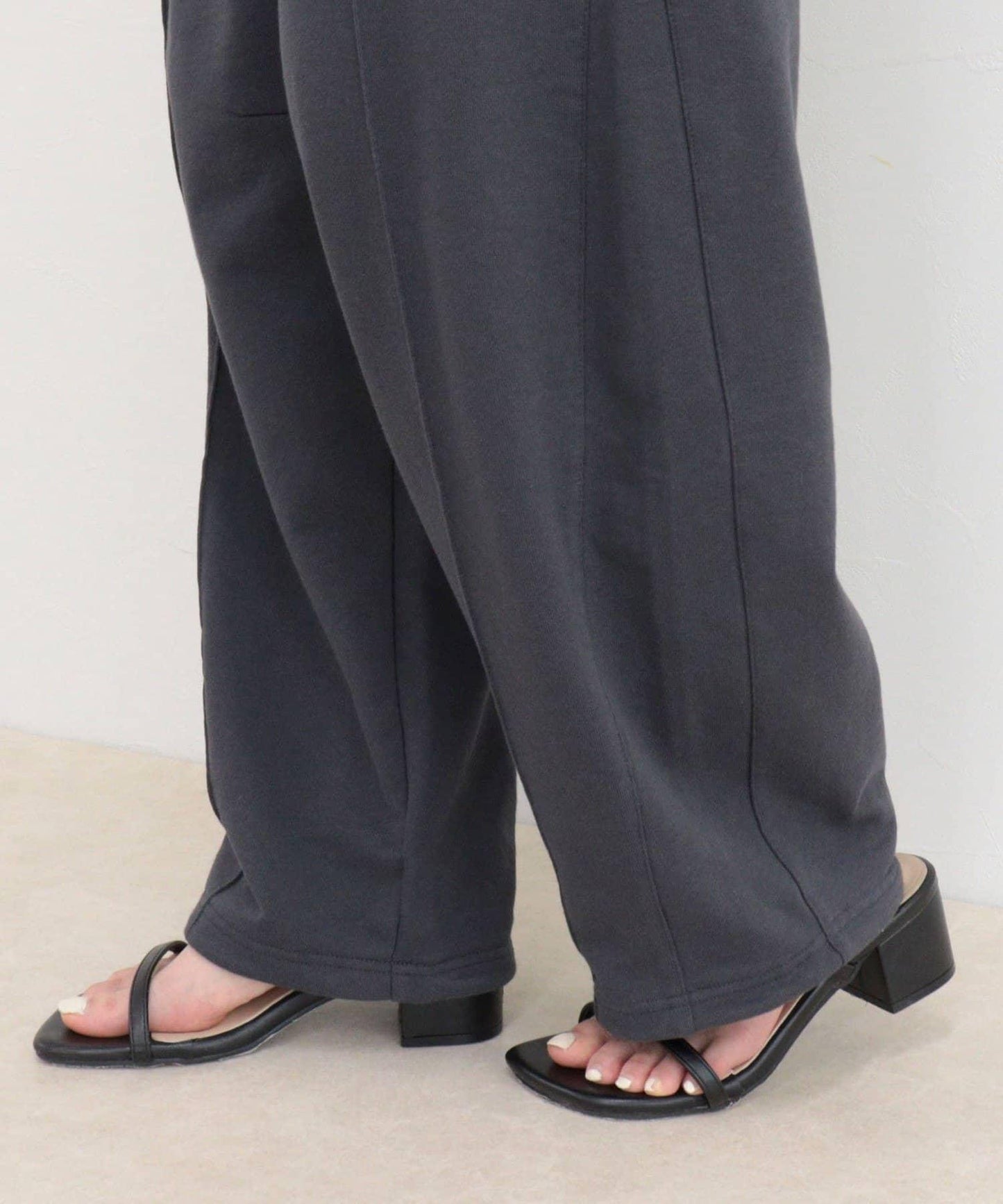 接觸冷感 弧形版型 衛褲
