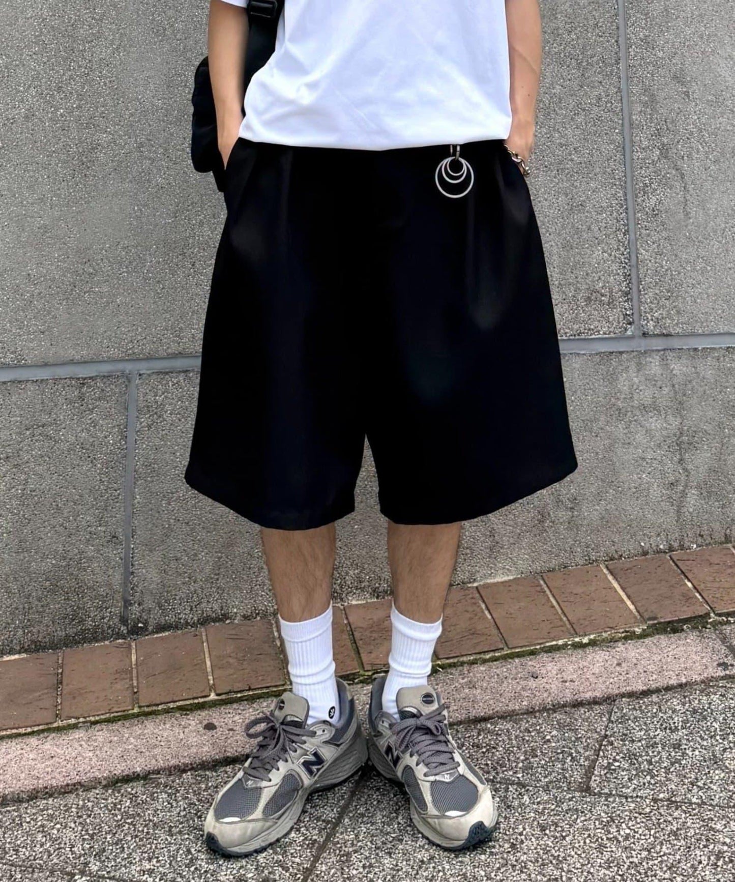 UNISEX 褶皺闊腿短褲