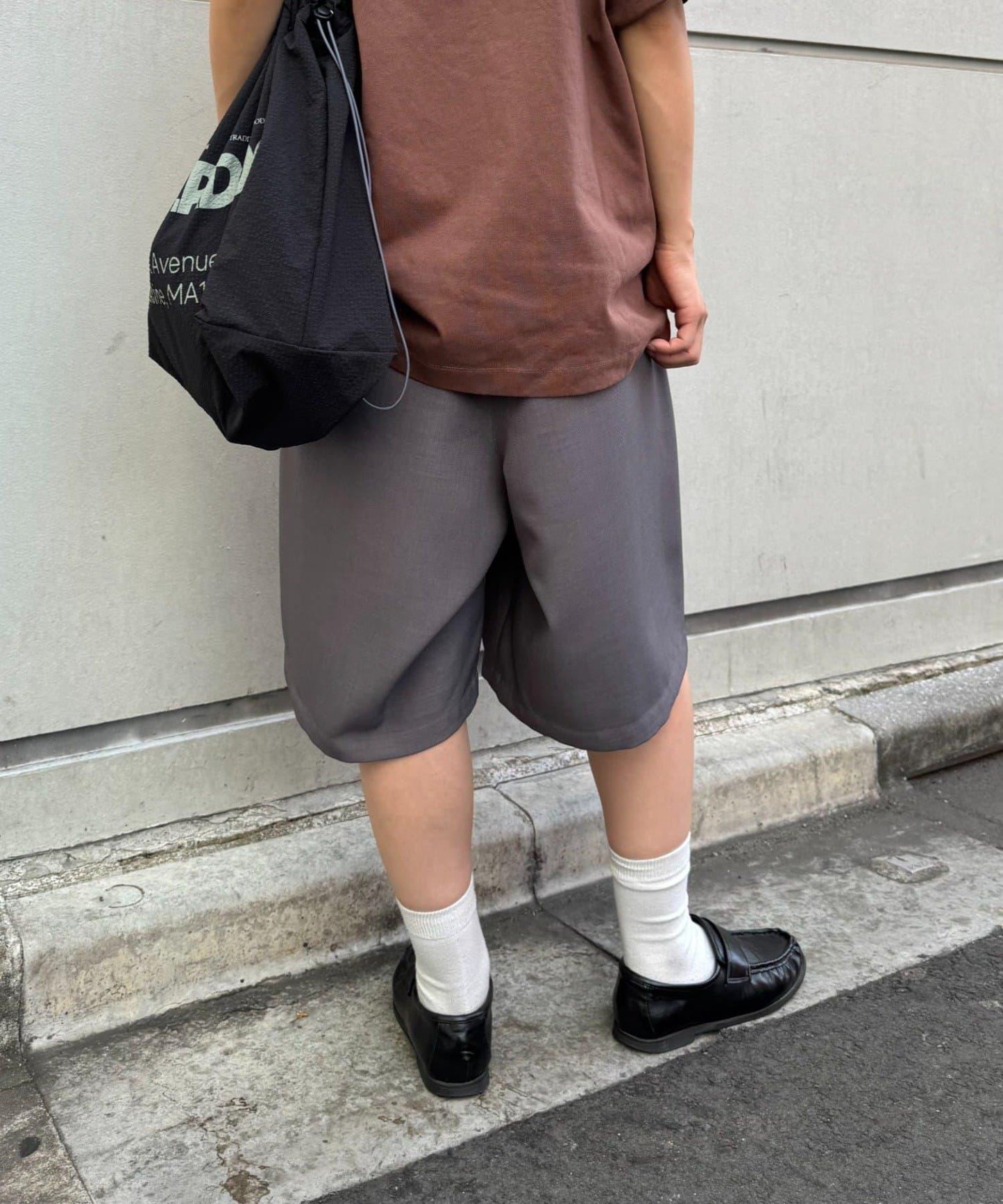 UNISEX 褶皺闊腿短褲