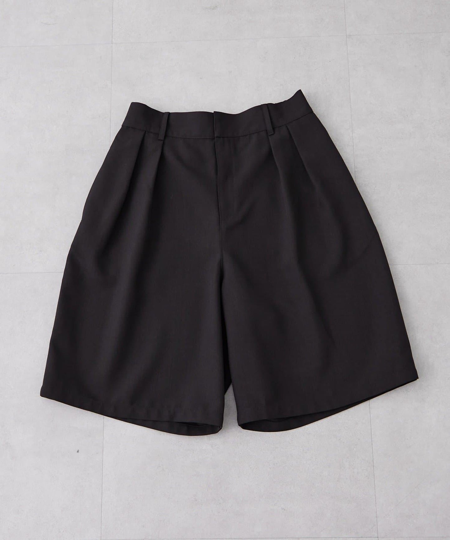 UNISEX 褶皺闊腿短褲