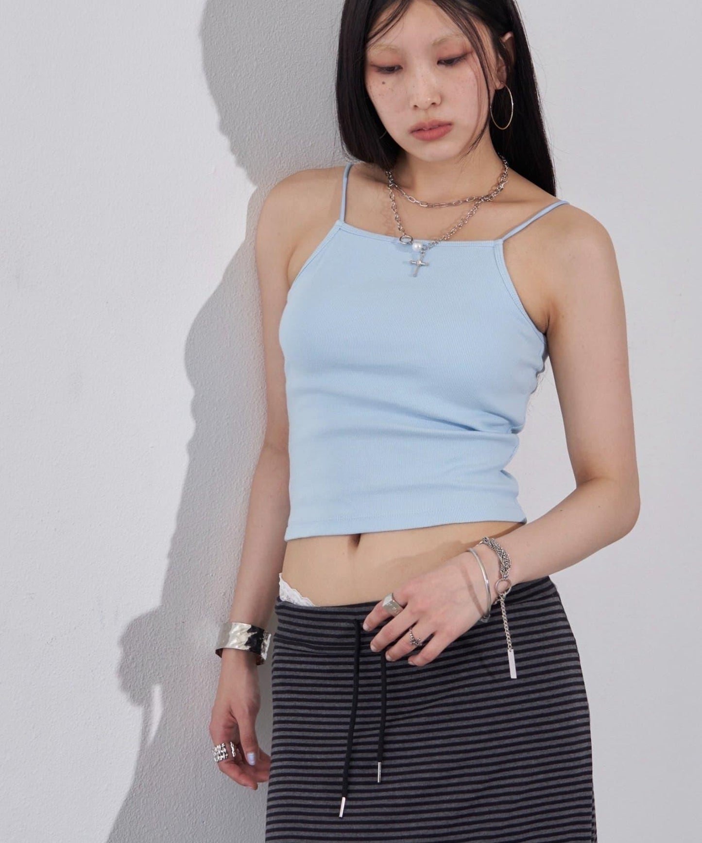 WHO'S WHO gallery 高胸羅紋吊帶背心
