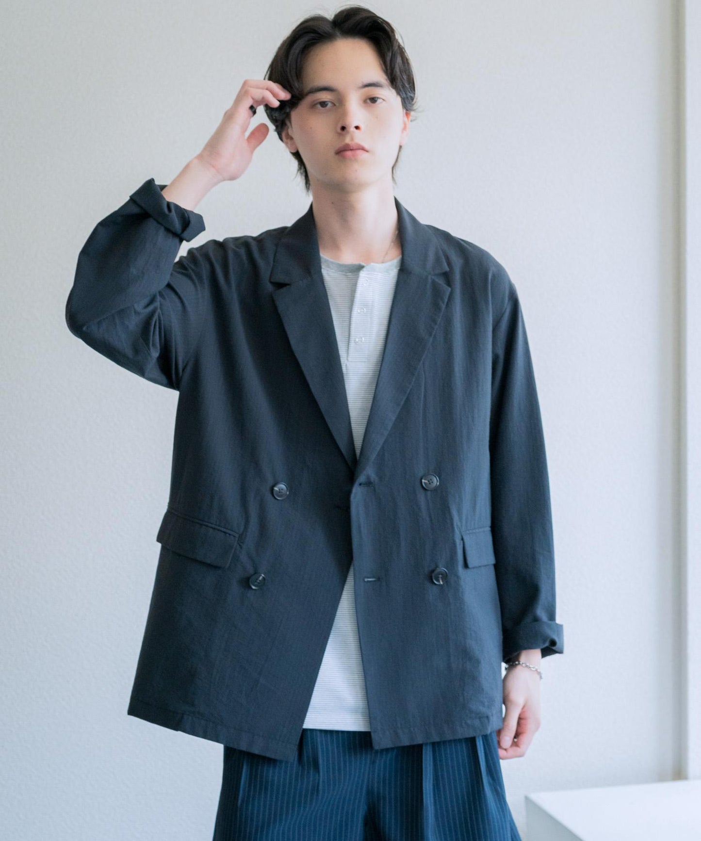 泡泡紗雙排扣西裝外套