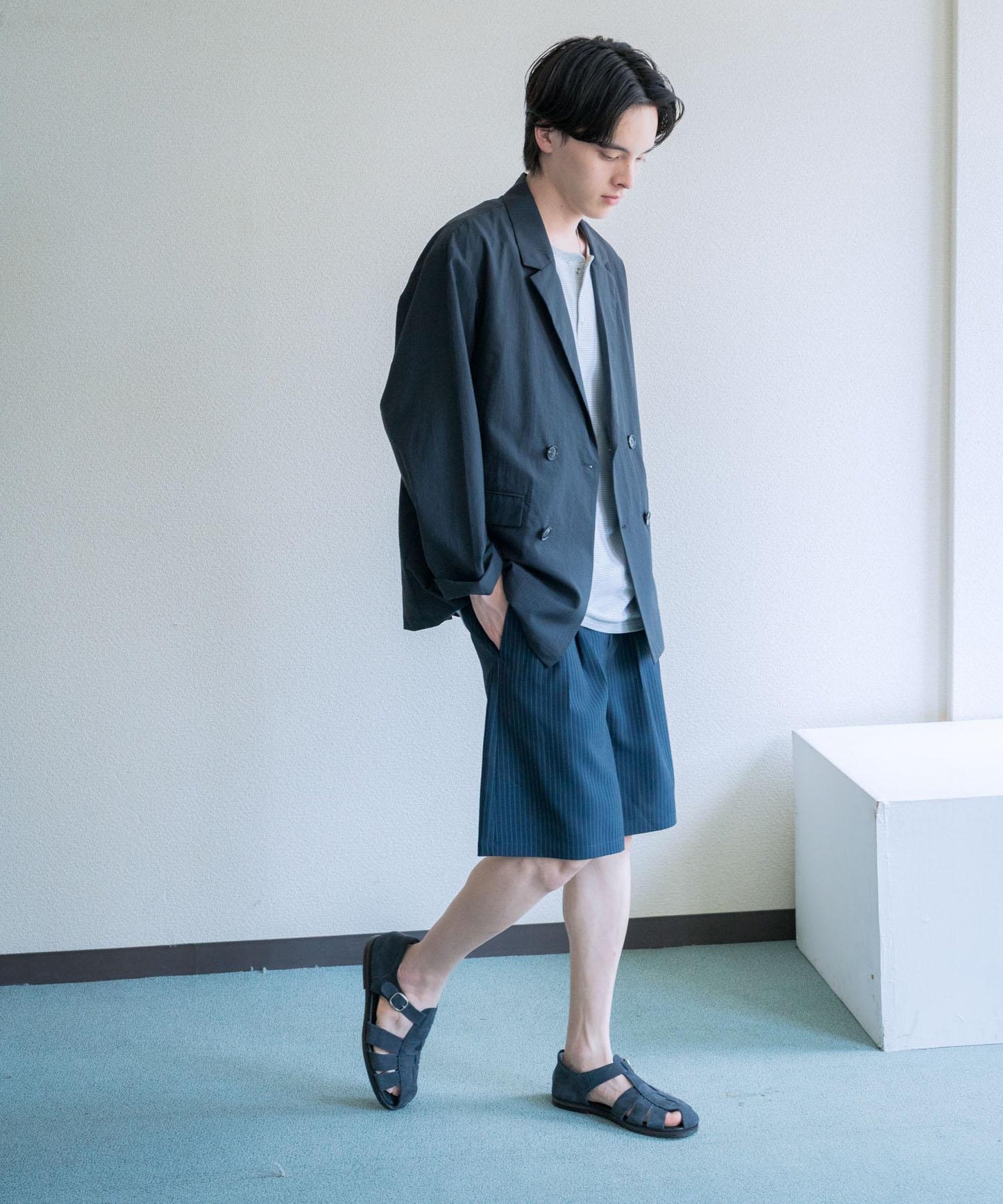 泡泡紗雙排扣西裝外套