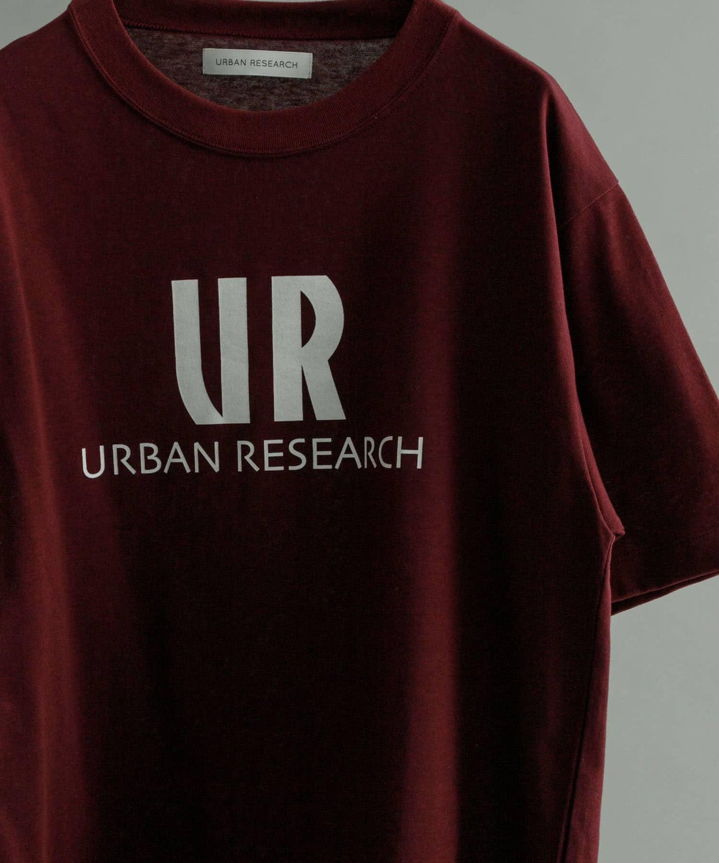 UR logo圖案T恤