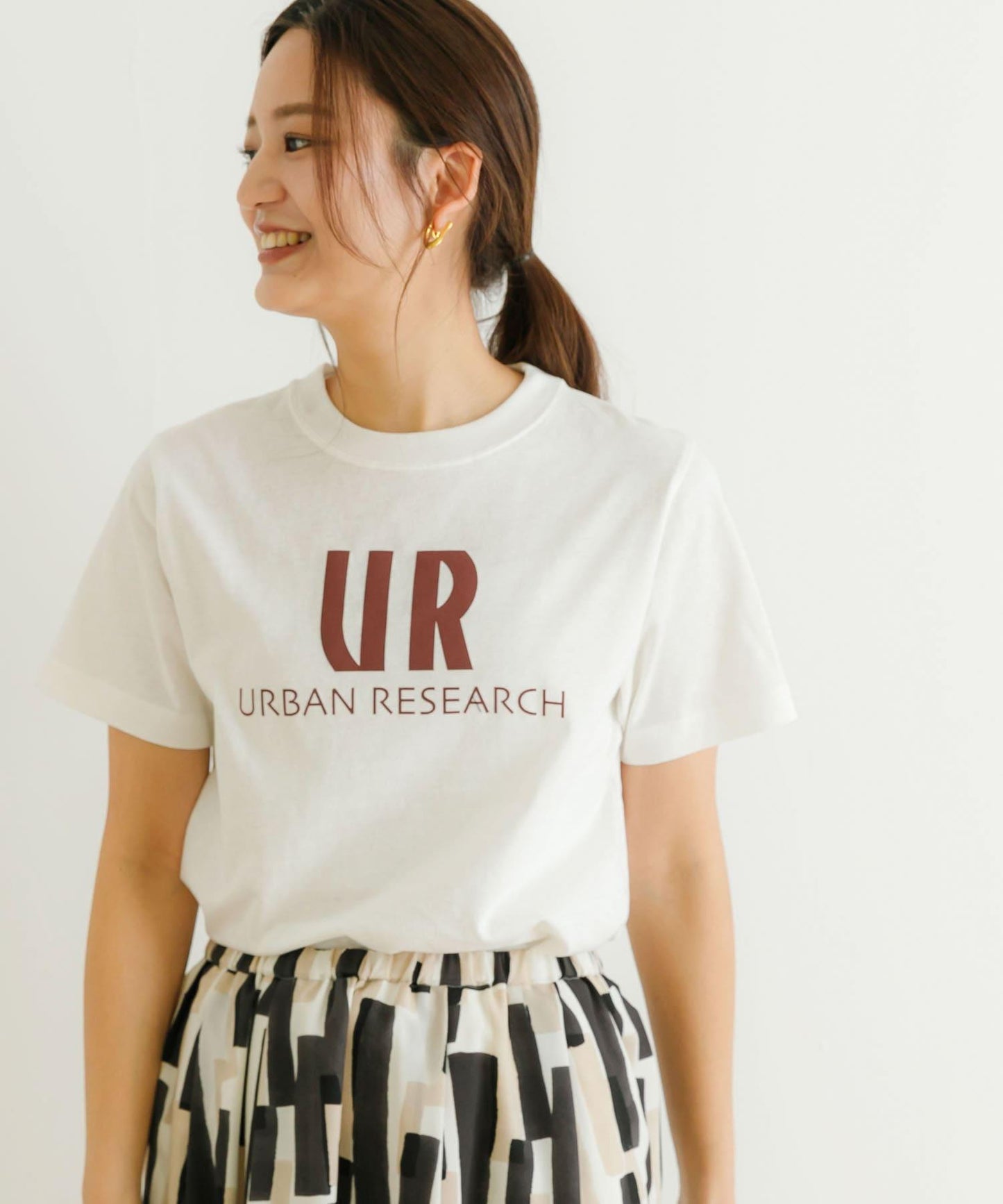 UR logo圖案T恤