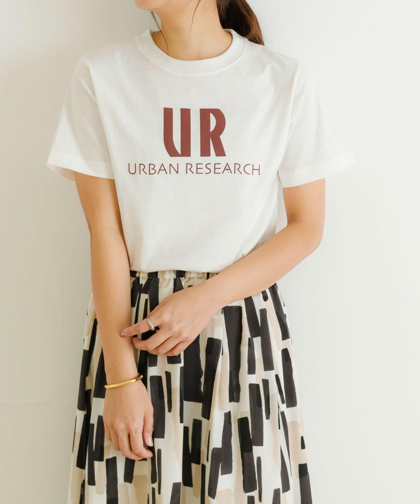 UR logo圖案T恤