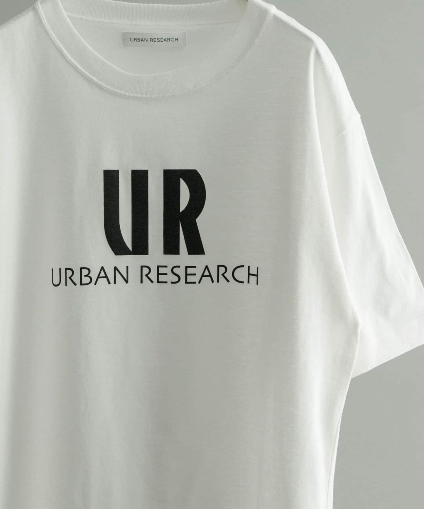 UR logo圖案T恤