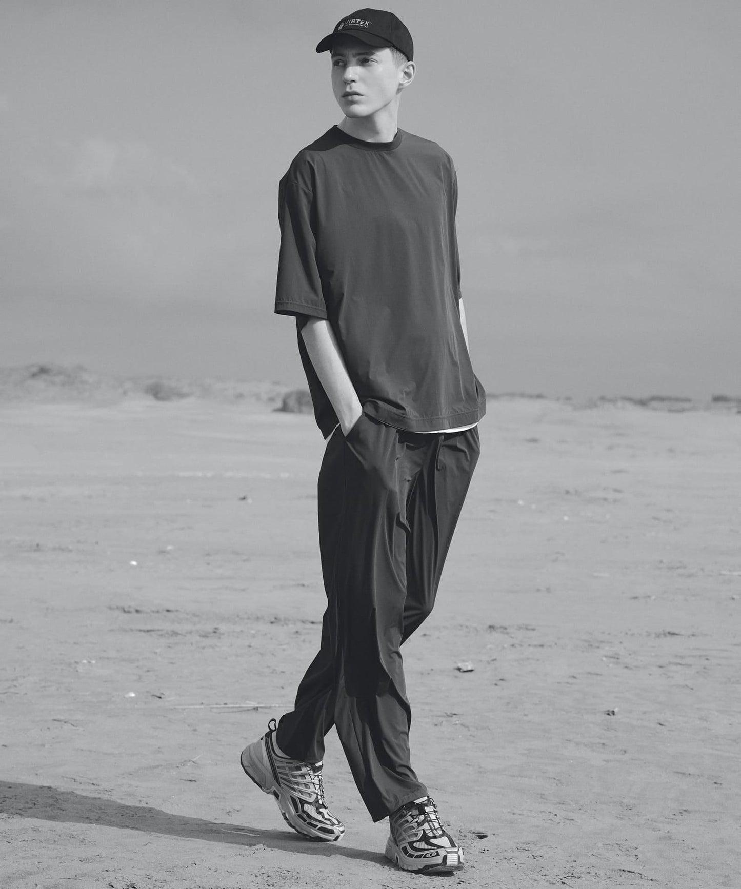 防潑水 UR TECH MoLight GYM PANTS 運動褲