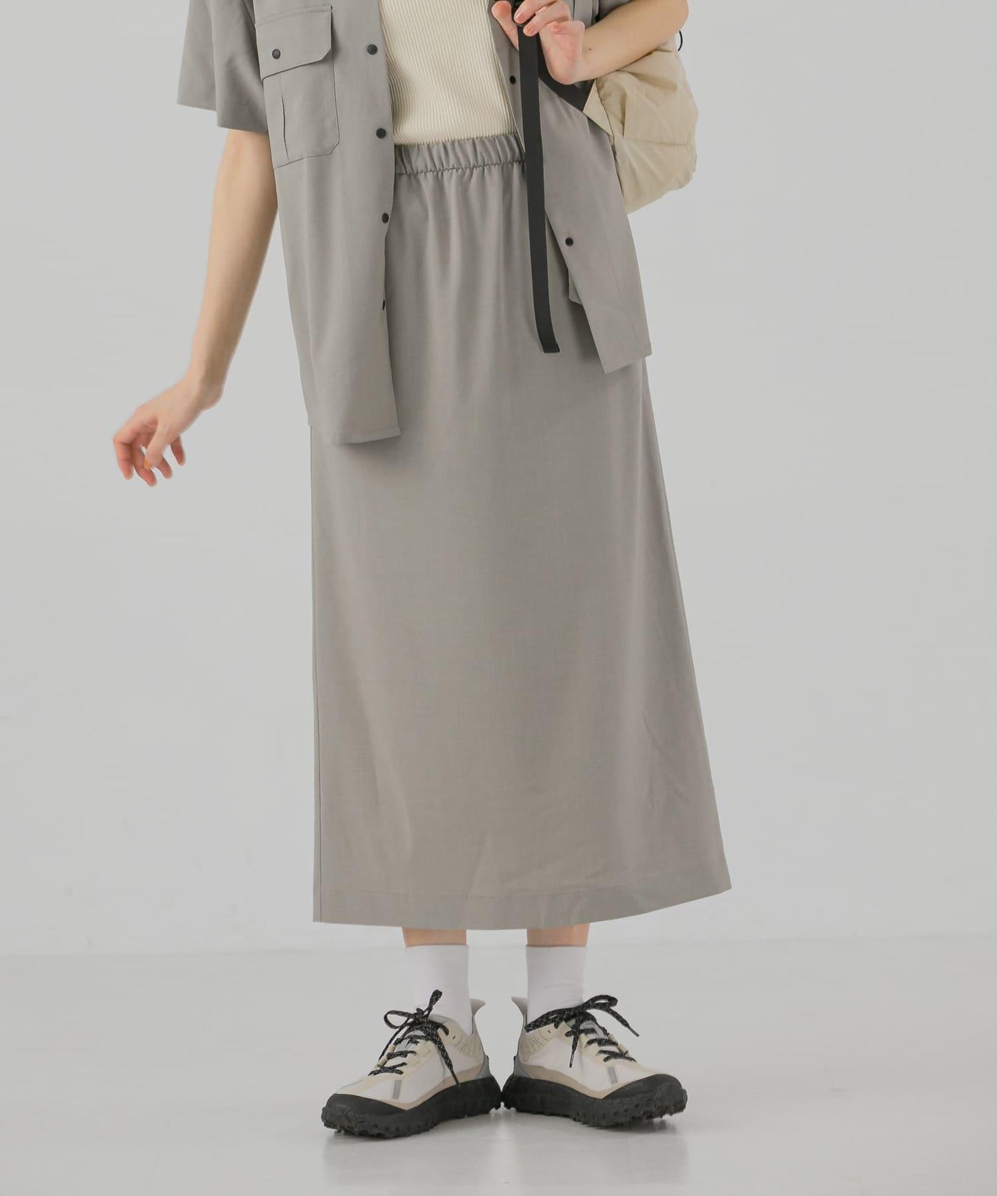 SMOOTH WOOLY LIKE 半身裙