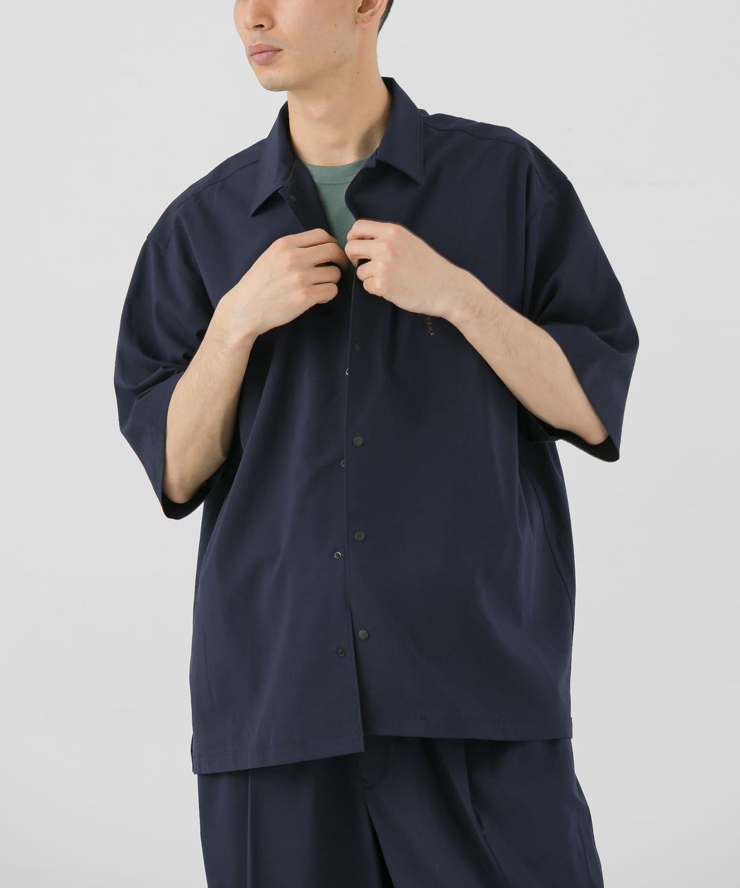 SMOOTH WOOLY LIKE 短袖襯衫