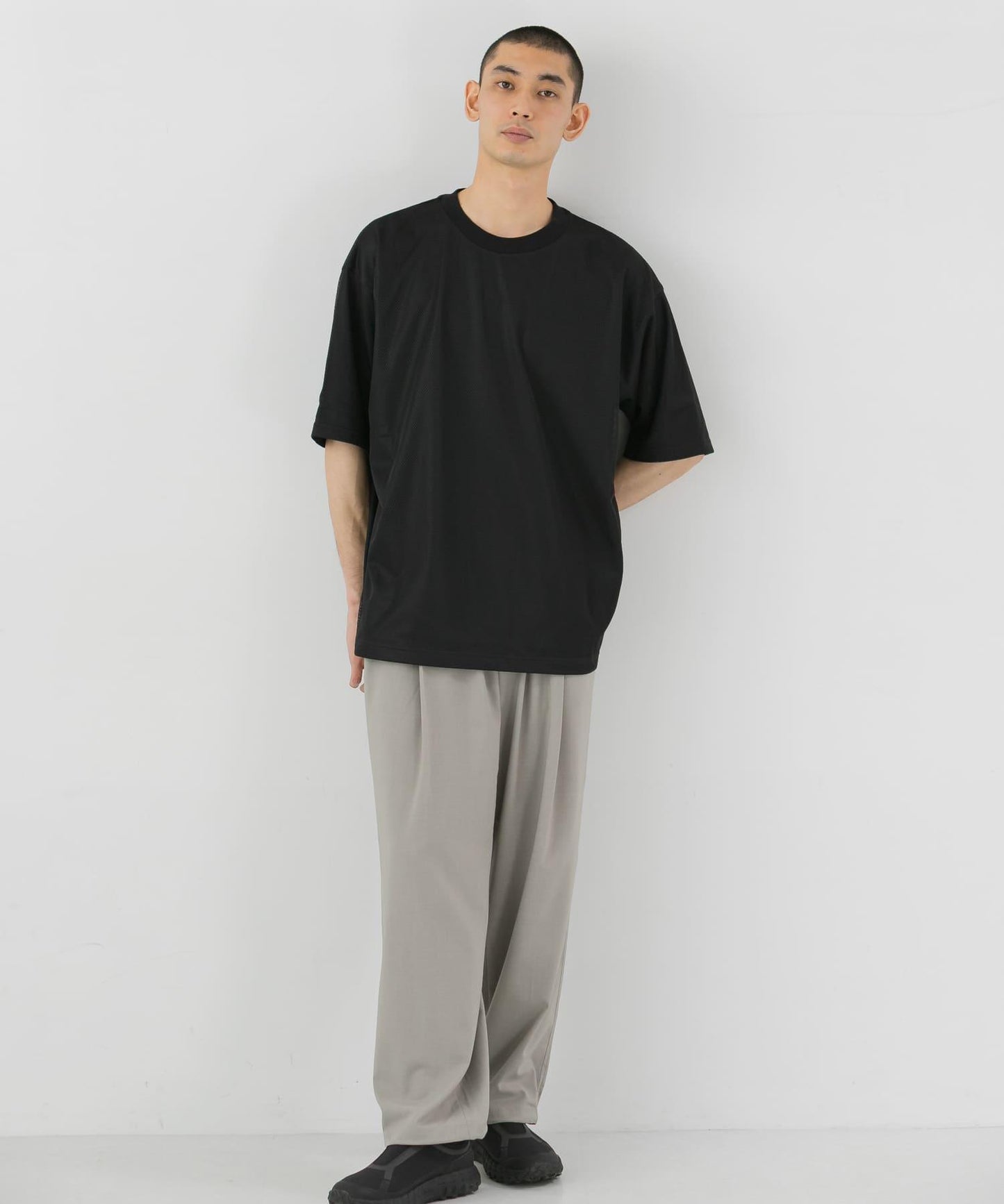 SMOOTH WOOLY LIKE 褲子