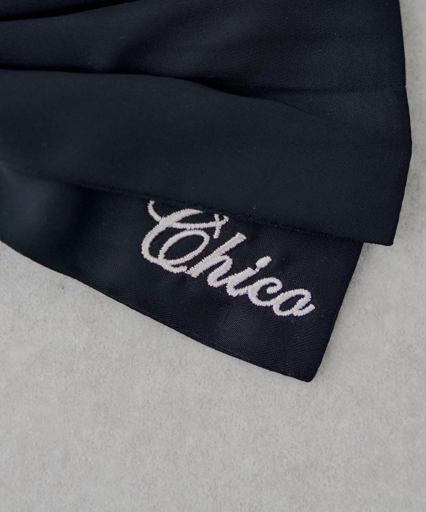 Chico 刺繡蝴蝶結髮夾