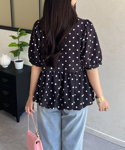 短袖泡泡袖V領蓬鬆荷葉下襬襯衫
