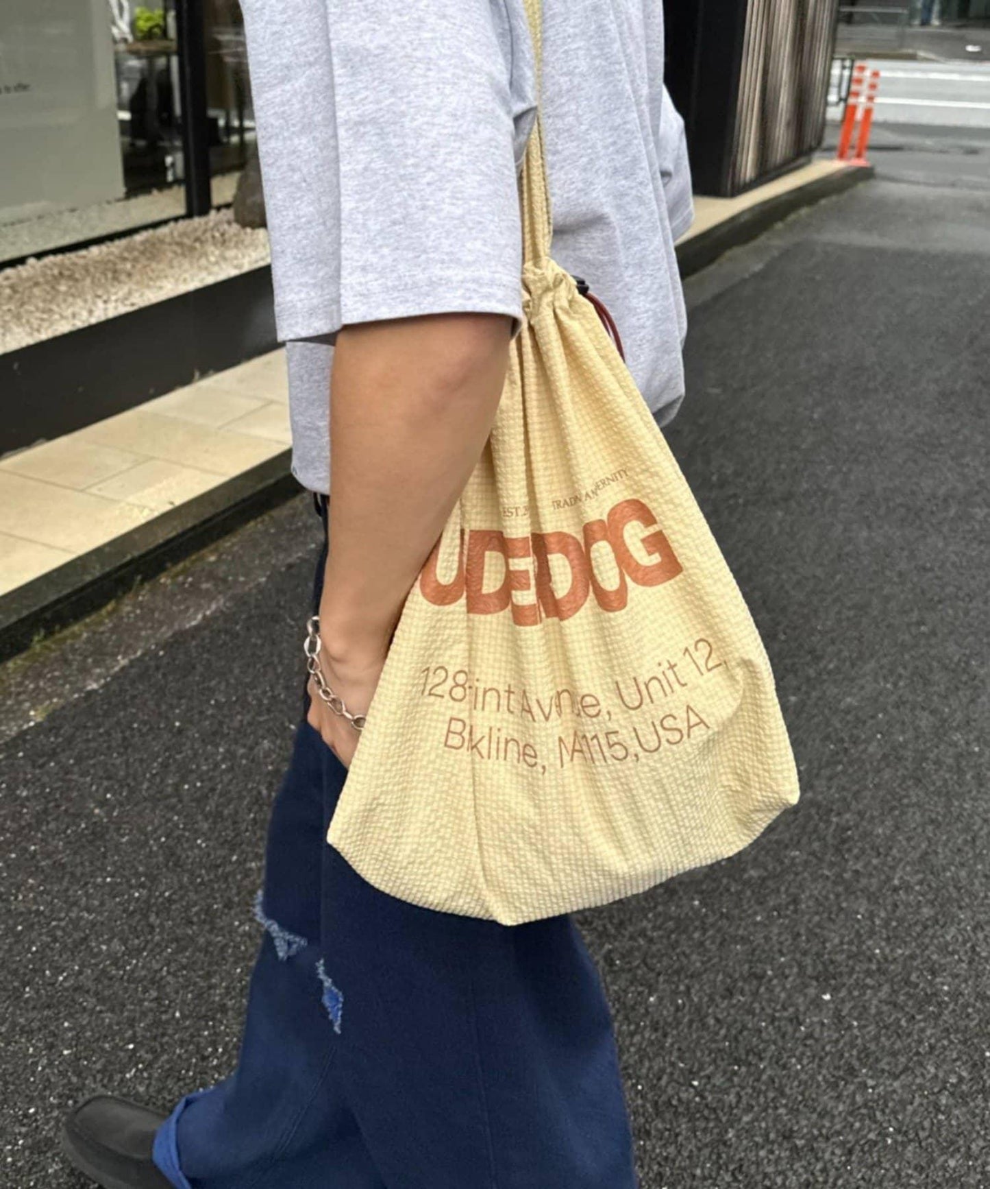 凹凸抽繩設計 BAG 包袋