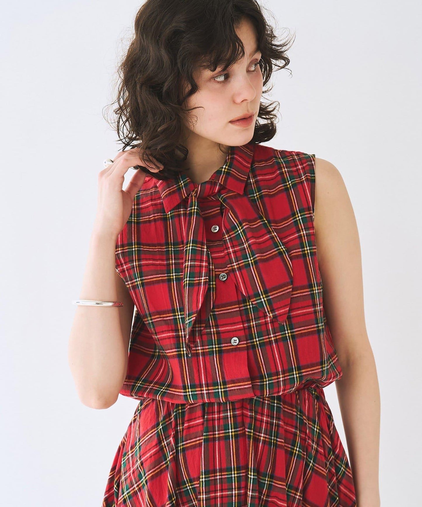 棉麻格紋無袖蝴蝶結襯衫