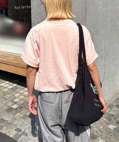 酸洗做舊 鉚釘Logo 棉質 T恤
