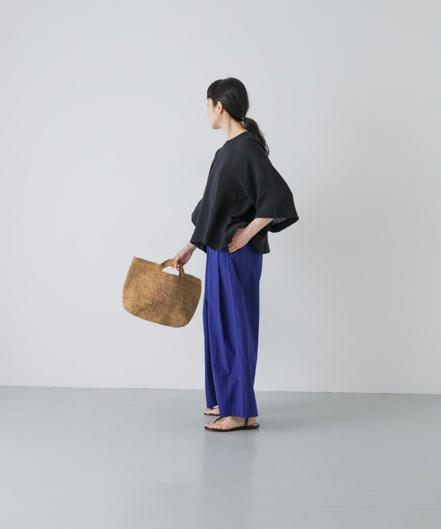 亞麻棉喇叭廓形套頭上衣