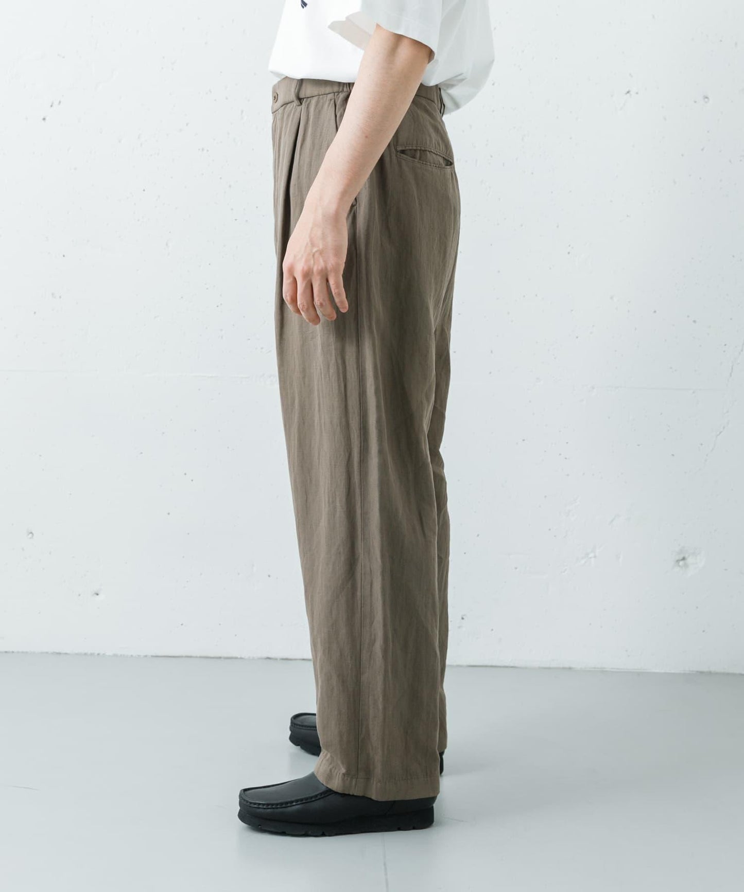 ATON COTTON LINEN VOILE LOOSE FIT 褲子