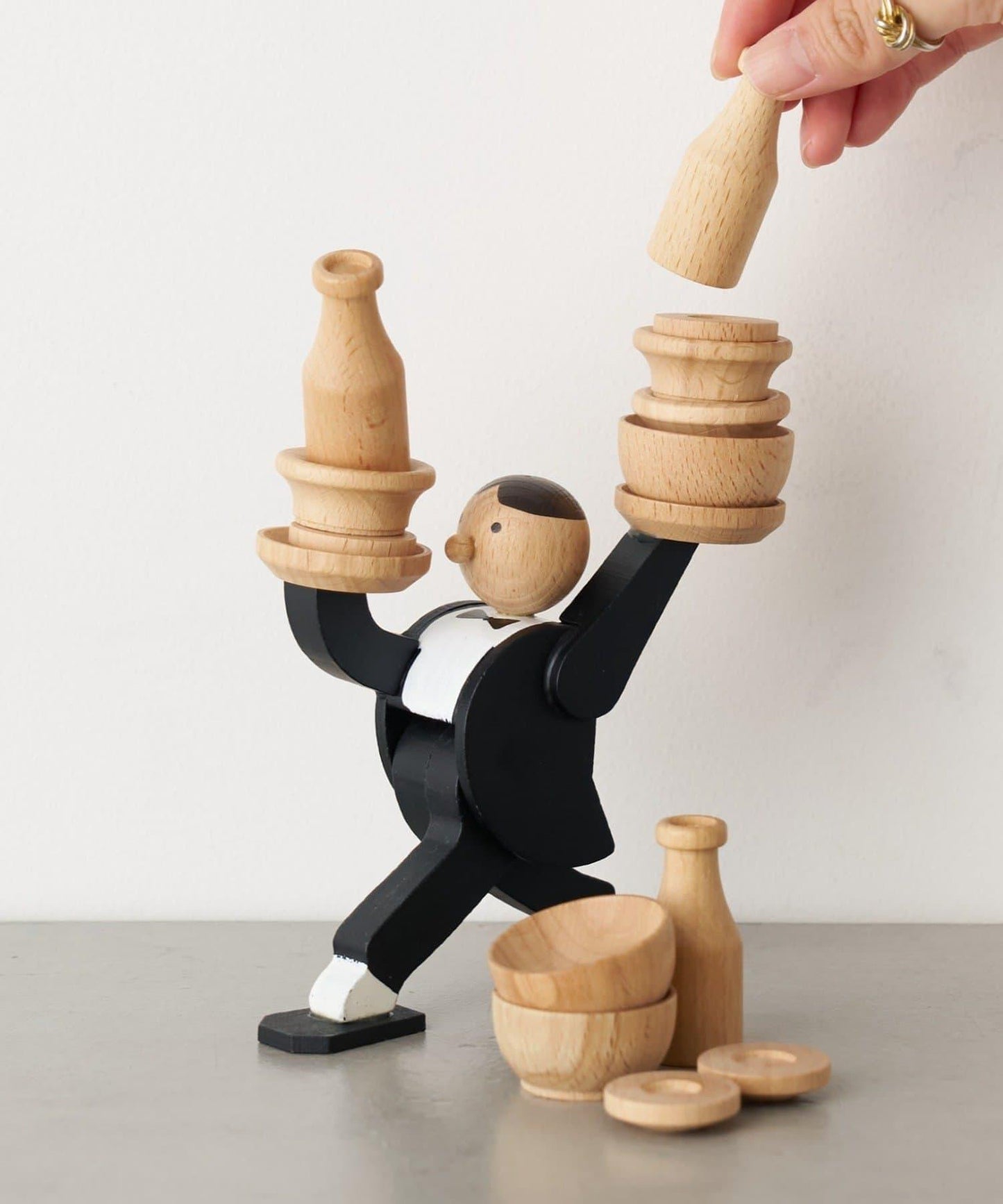 KIKKERLAND Don't Tip The Waiter Stacking Game 平衡疊放桌面遊戲